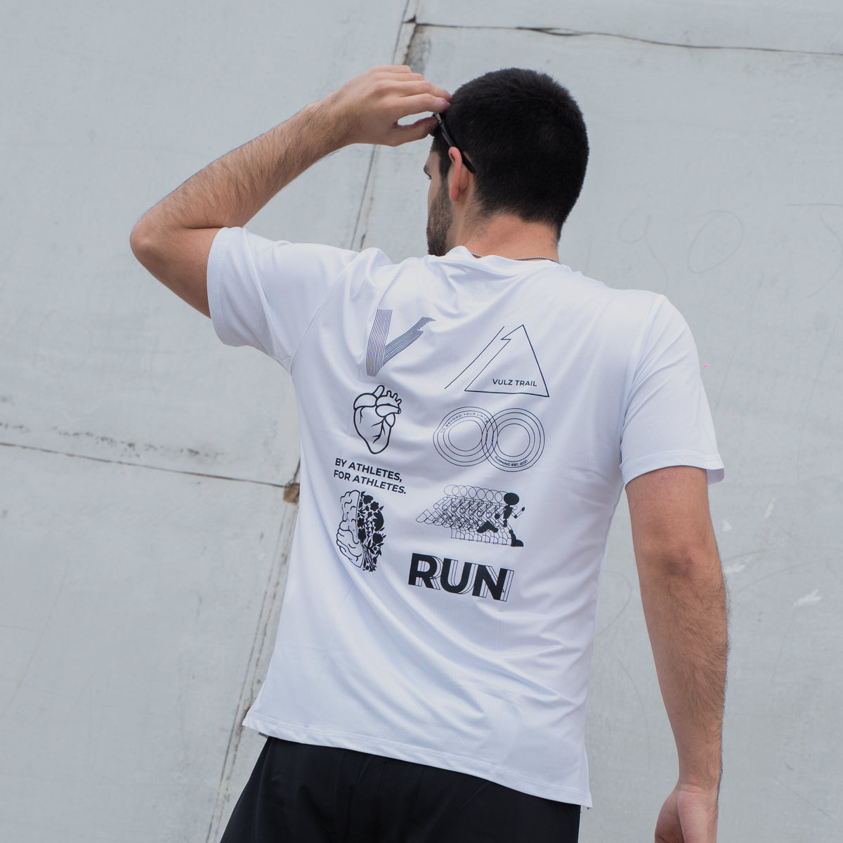Remera Trail White
