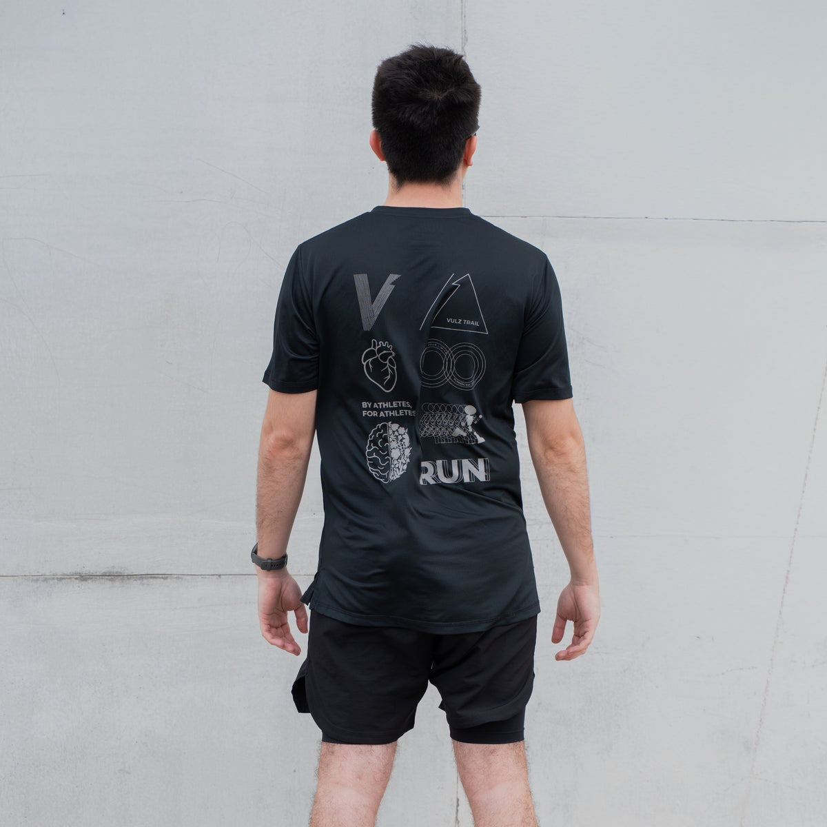 Remera Trail Black